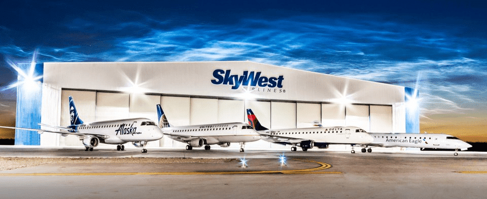 SkyWest Airlines reports profit